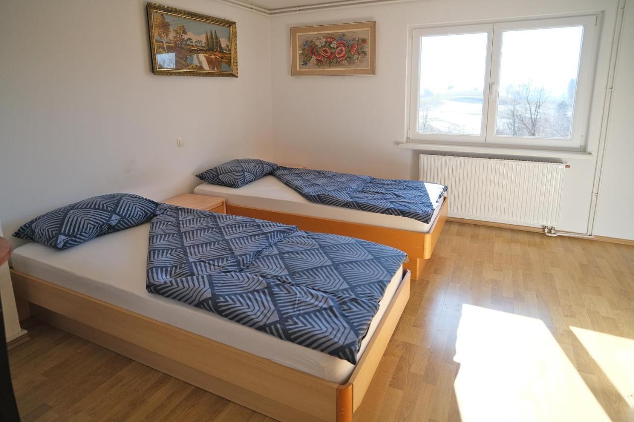 Sostanj Velenje Ravne Sobe Rooms Vrtacnik D O O Екстериор снимка