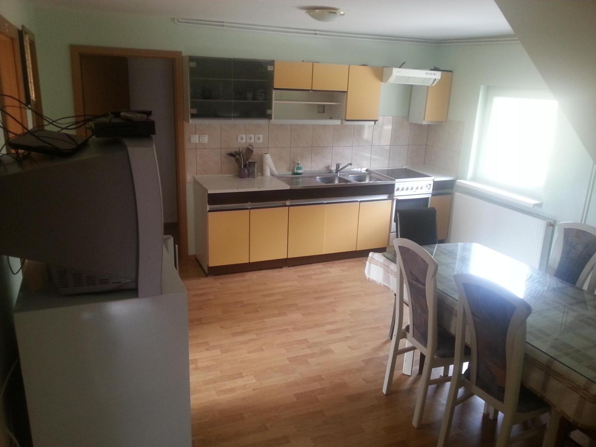 Sostanj Velenje Ravne Sobe Rooms Vrtacnik D O O Екстериор снимка