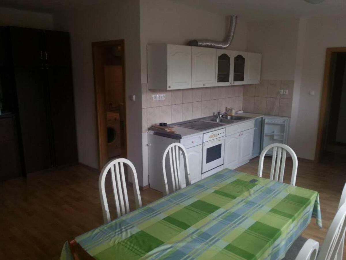Sostanj Velenje Ravne Sobe Rooms Vrtacnik D O O Екстериор снимка