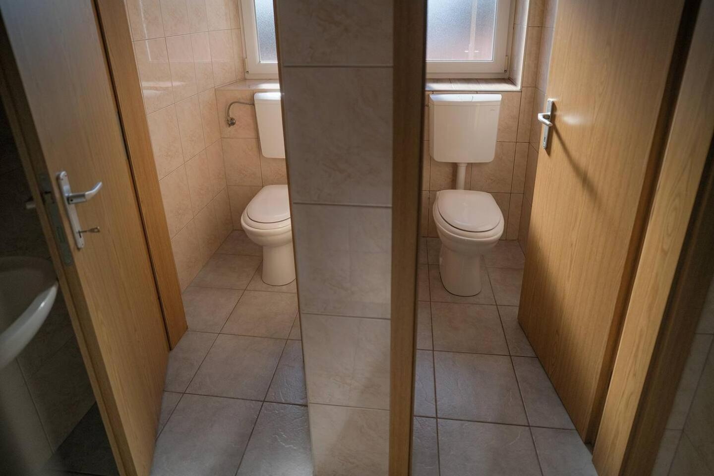 Sostanj Velenje Ravne Sobe Rooms Vrtacnik D O O Екстериор снимка