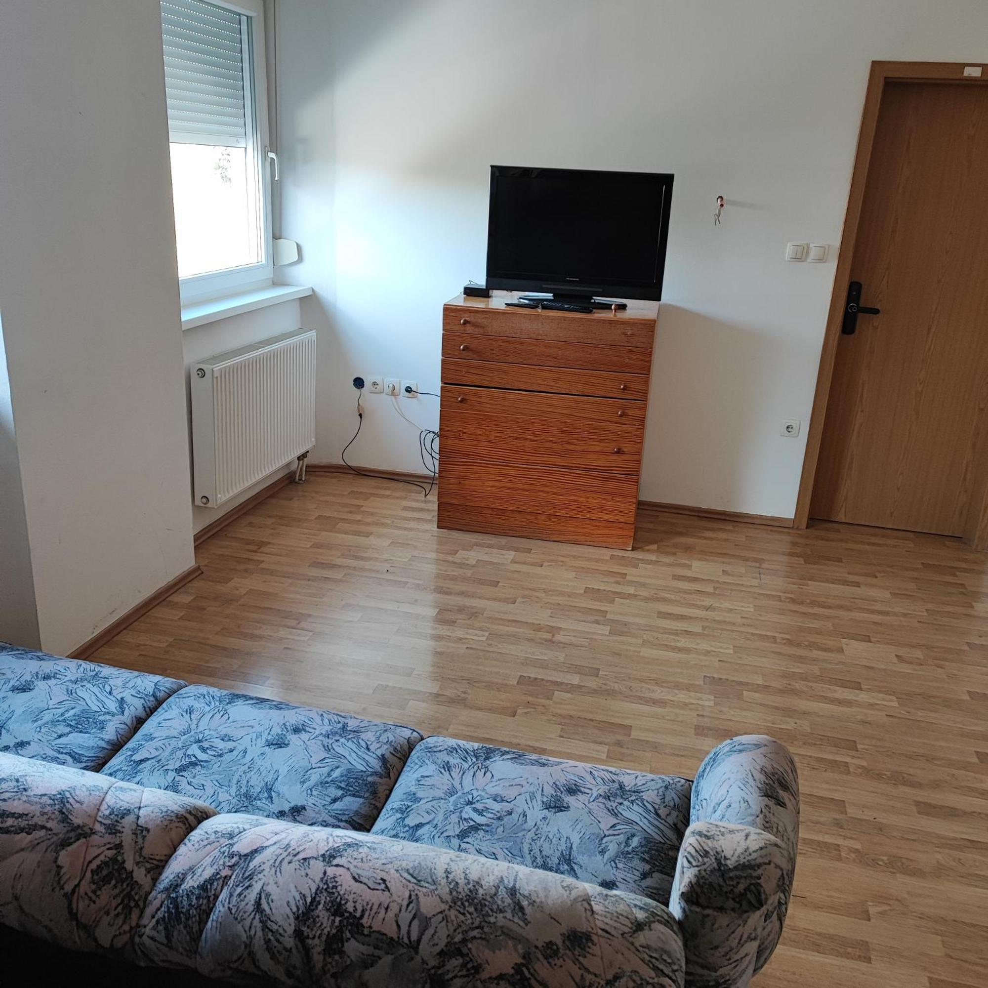 Sostanj Velenje Ravne Sobe Rooms Vrtacnik D O O Екстериор снимка